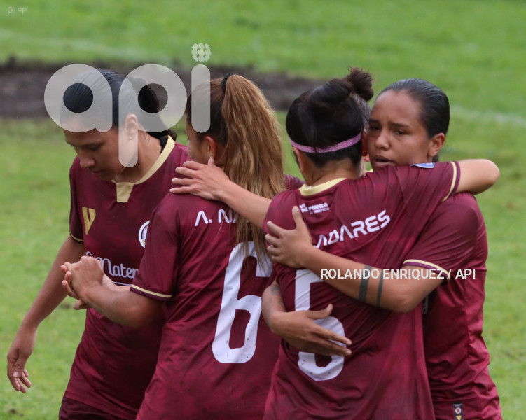 FBL SUPERLIGA FEMENINA ESPUCE VS VINO TINTO