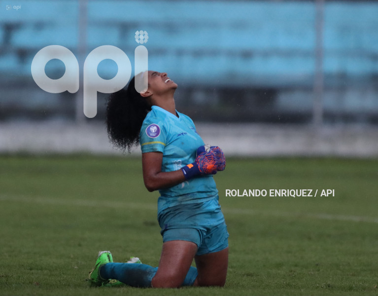 FBL SUPERLIGA FEMENINA ESPUCE VS VINO TINTO