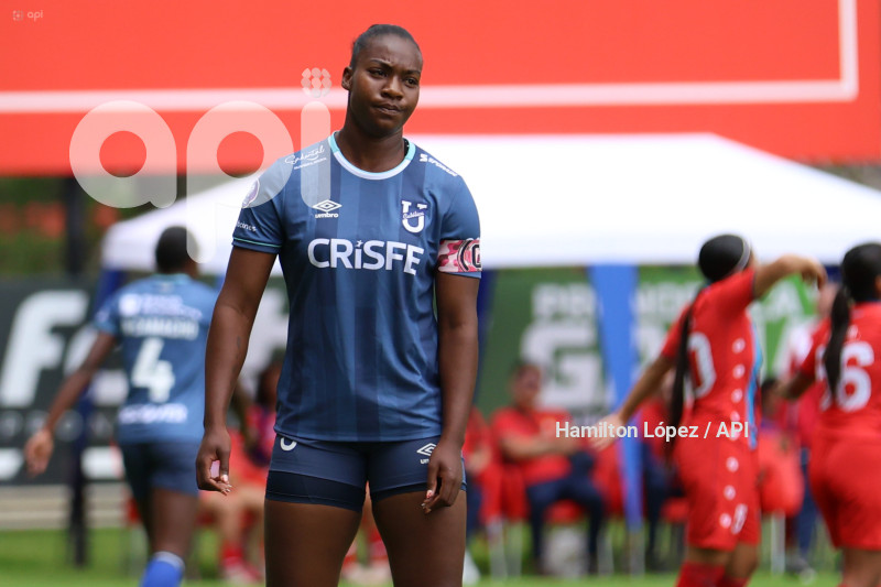 FBL-SUPERLIGA-FEMENINA-ECUABET-NACIONAL-CATOLICA