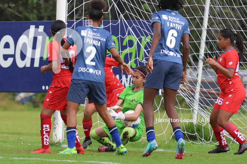 FBL-SUPERLIGA-FEMENINA-ECUABET-NACIONAL-CATOLICA