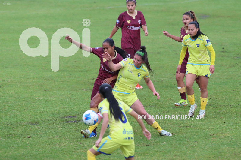 FBL SUPERLIGA FEMENINA ESPUCE VS VINO TINTO
