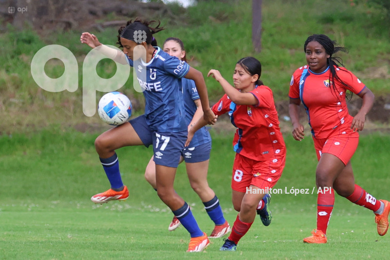 FBL-SUPERLIGA-FEMENINA-ECUABET-NACIONAL-CATOLICA