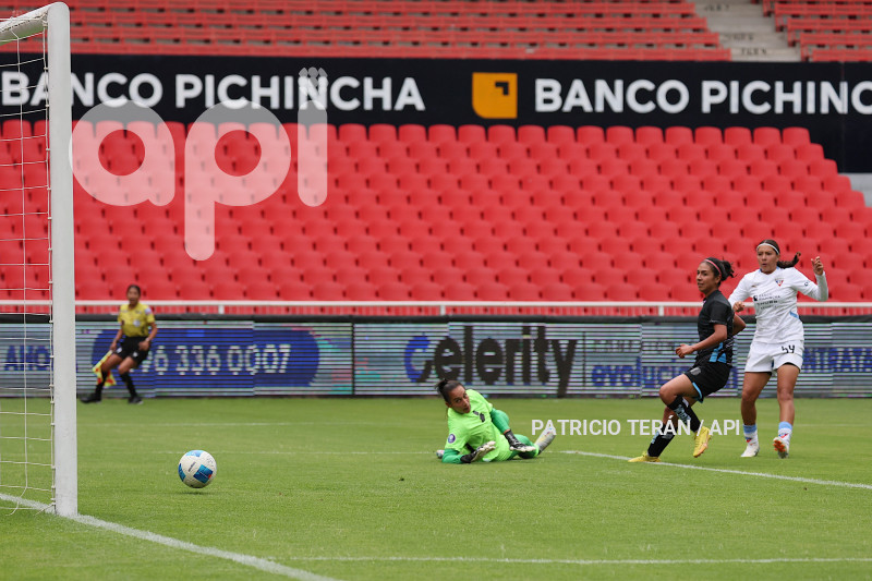 FBL SUPERLIGA FEMENINA LDU VS MACARA