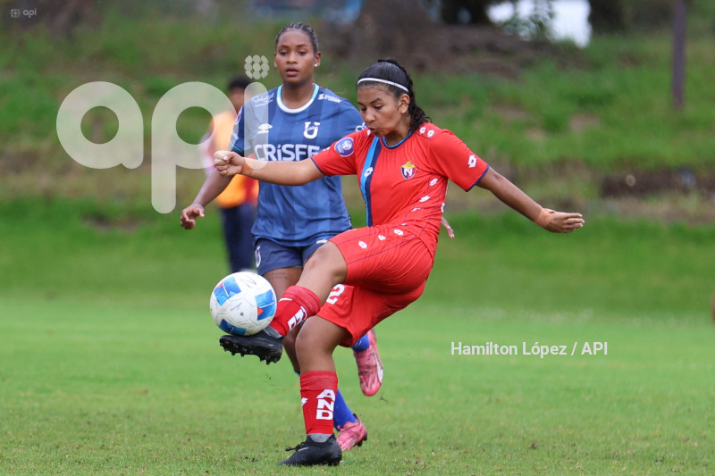 FBL-SUPERLIGA-FEMENINA-ECUABET-NACIONAL-CATOLICA