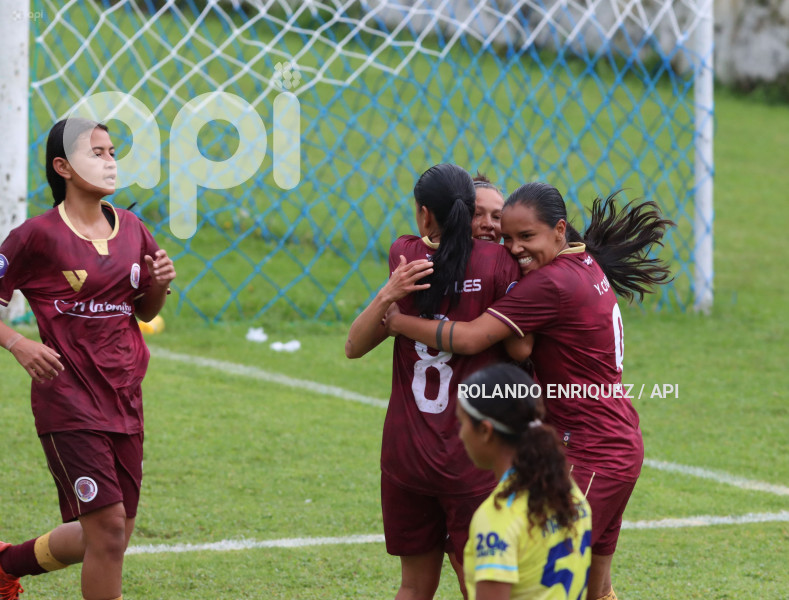 FBL SUPERLIGA FEMENINA ESPUCE VS VINO TINTO