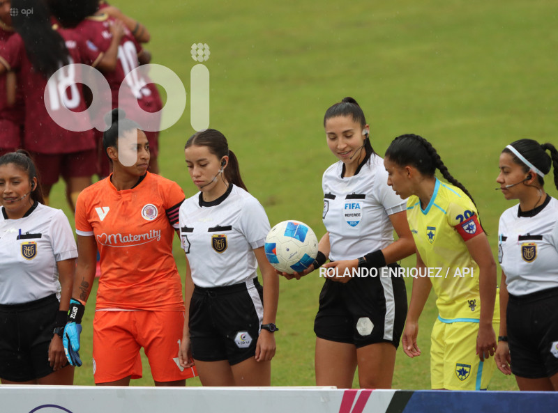 FBL SUPERLIGA FEMENINA ESPUCE VS VINO TINTO