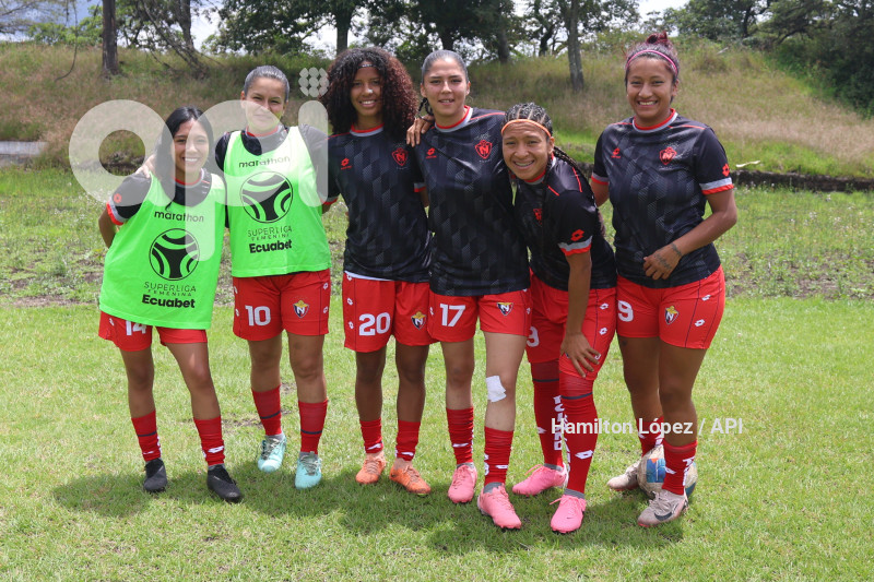 FBL-SUPERLIGA-FEMENINA-ECUABET-NACIONAL-CATOLICA