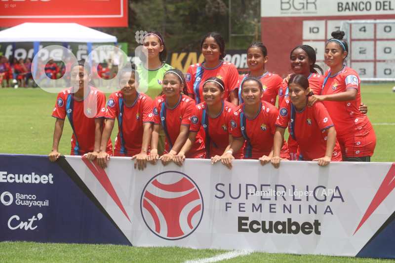 FBL-SUPERLIGA-FEMENINA-ECUABET-NACIONAL-CATOLICA