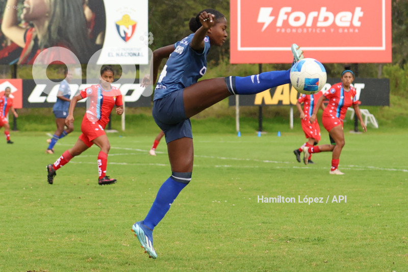 FBL-SUPERLIGA-FEMENINA-ECUABET-NACIONAL-CATOLICA