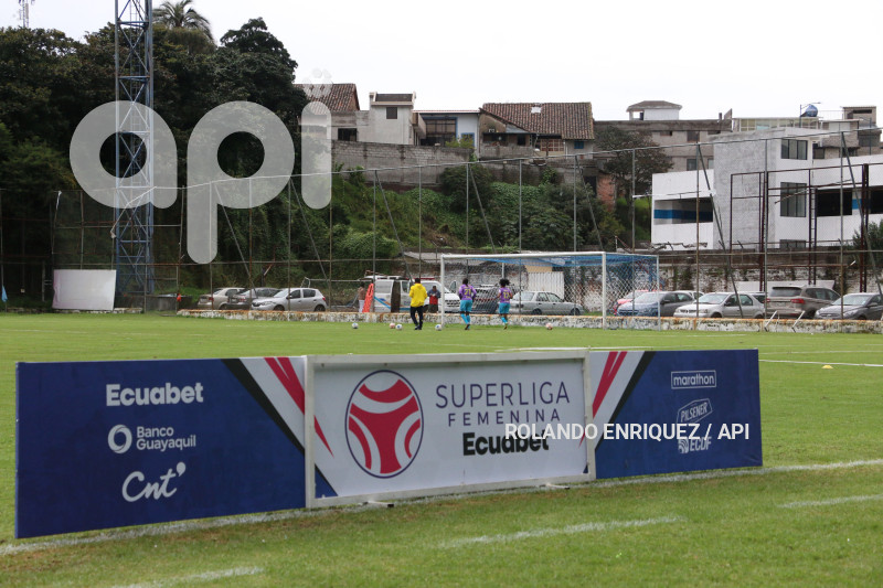 FBL SUPERLIGA FEMENINA ESPUCE VS VINO TINTO