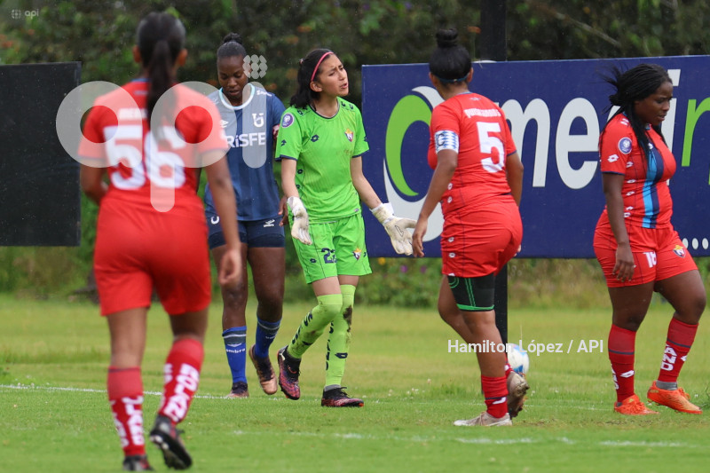 FBL-SUPERLIGA-FEMENINA-ECUABET-NACIONAL-CATOLICA