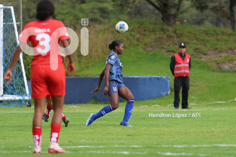 FBL-SUPERLIGA-FEMENINA-ECUABET-NACIONAL-CATOLICA