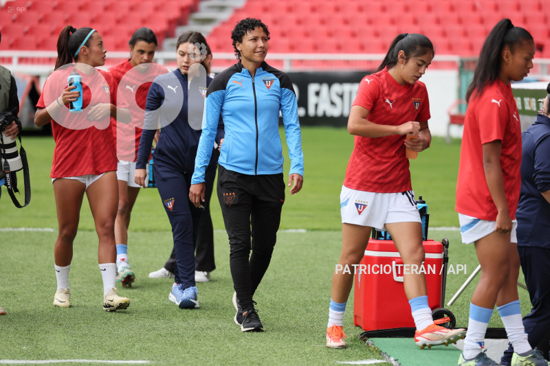 FBL SUPERLIGA FEMENINA LDU VS MACARA