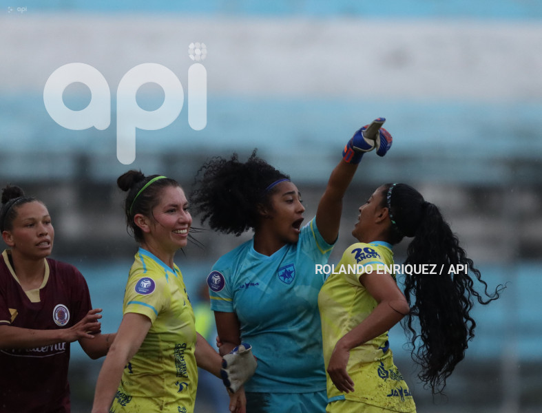 FBL SUPERLIGA FEMENINA ESPUCE VS VINO TINTO