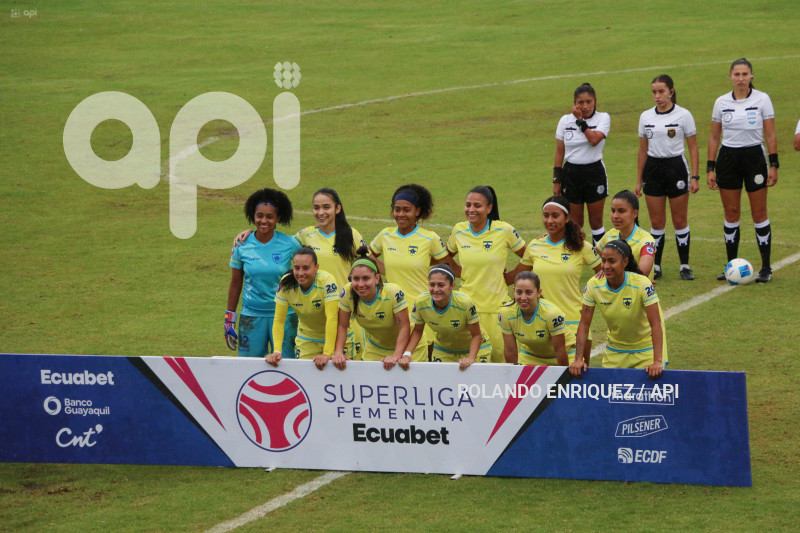 FBL SUPERLIGA FEMENINA ESPUCE VS VINO TINTO