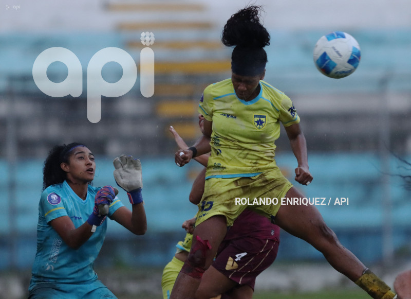 FBL SUPERLIGA FEMENINA ESPUCE VS VINO TINTO