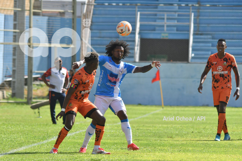 FBL-LIGAPRO-MANTA-LIBERTAD