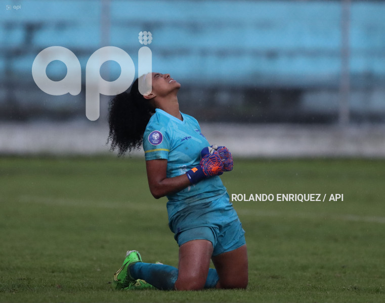 FBL SUPERLIGA FEMENINA ESPUCE VS VINO TINTO
