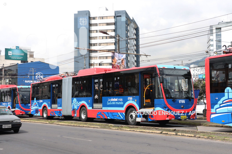 INAUGURACION  NUEVO TROLEBUS