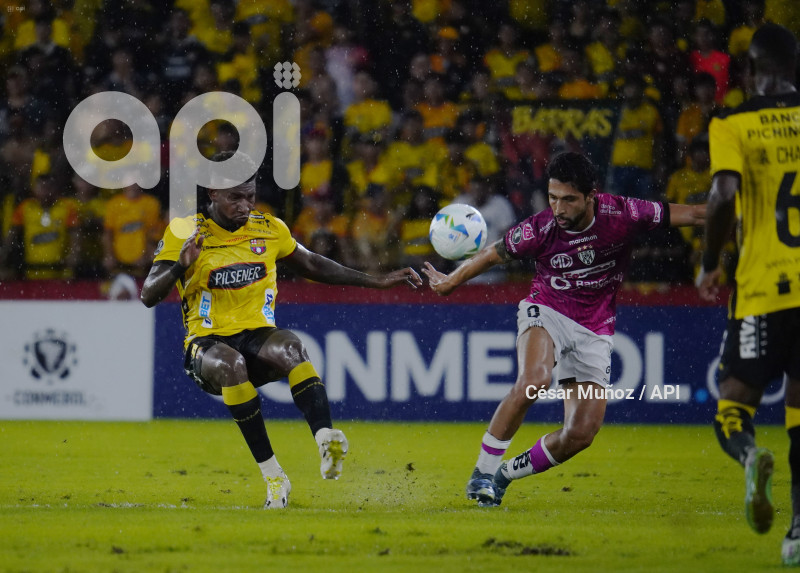 FBL-LIBERTADORES-BARCELONA-INDEPENDIENTE