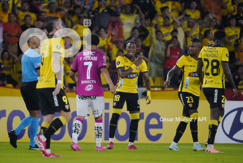 FBL-LIBERTADORES-BARCELONA-INDEPENDIENTE