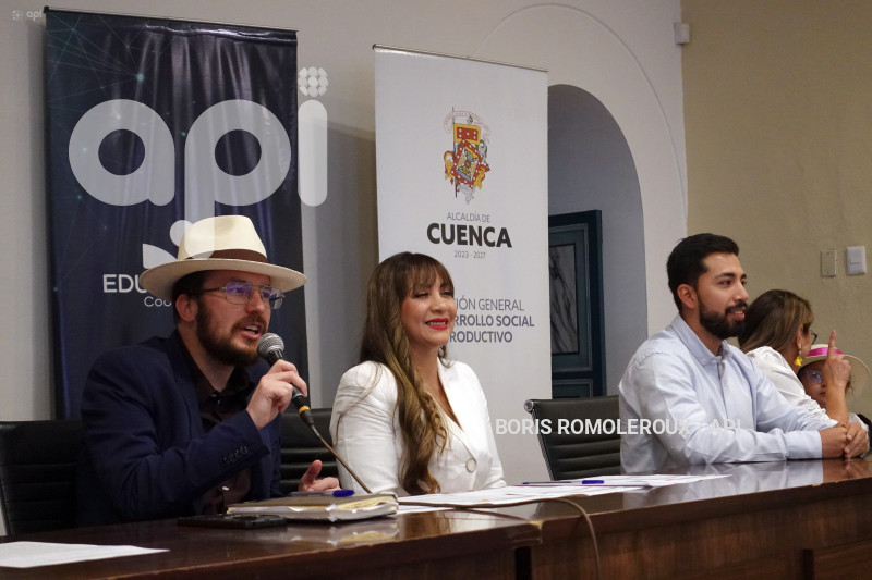 CUENCA-LANZAMIENTO-MORLAQUITOS-SALUDA A CUENCA