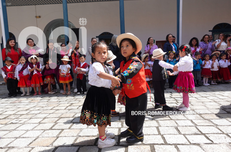 CUENCA-LANZAMIENTO-MORLAQUITOS-SALUDA A CUENCA