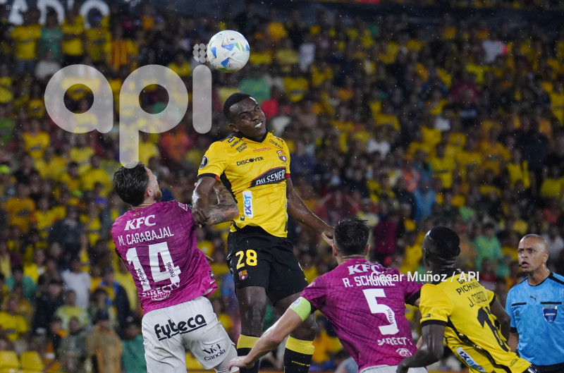 FBL-LIBERTADORES-BARCELONA-INDEPENDIENTE