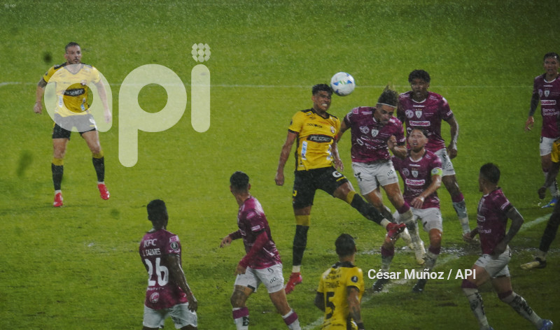 FBL-LIBERTADORES-BARCELONA-INDEPENDIENTE