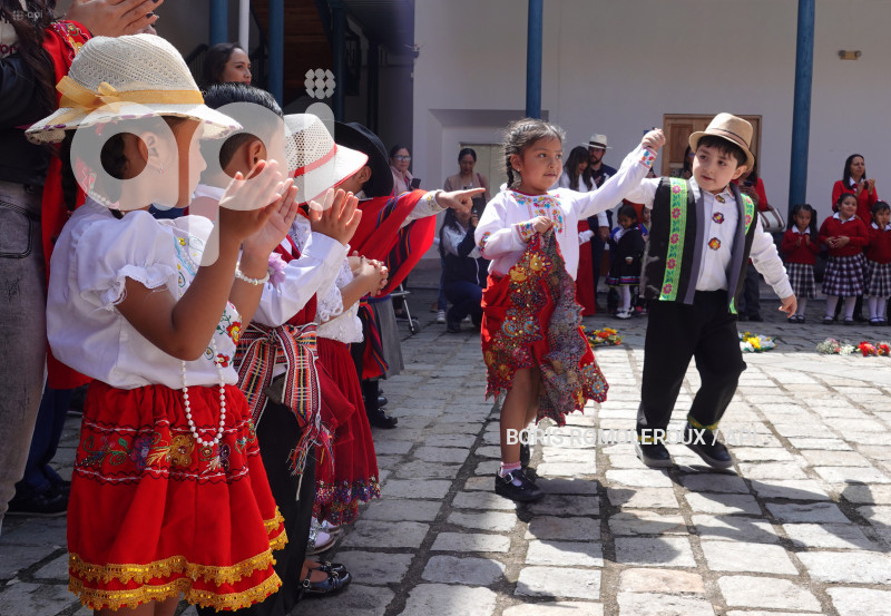 CUENCA-LANZAMIENTO-MORLAQUITOS-SALUDA A CUENCA