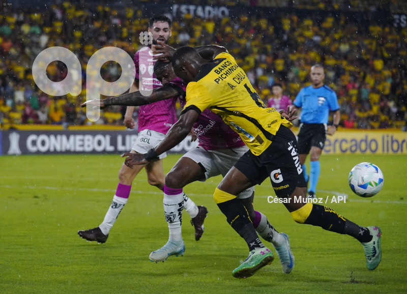 FBL-LIBERTADORES-BARCELONA-INDEPENDIENTE