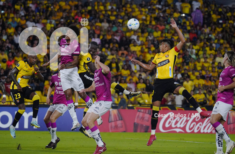 FBL-LIBERTADORES-BARCELONA-INDEPENDIENTE