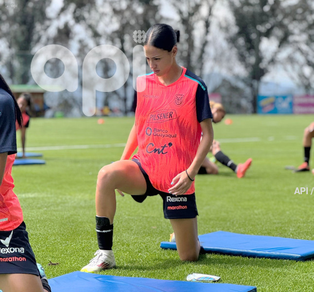 FBL SELECCION FEMENINA DE FUTBOL