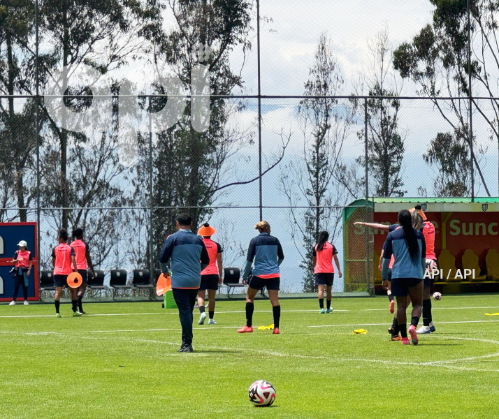 FBL SELECCION FEMENINA DE FUTBOL