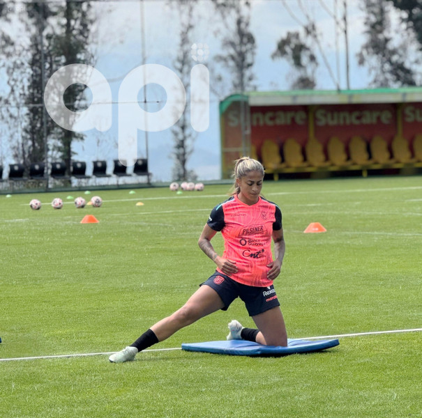FBL SELECCION FEMENINA DE FUTBOL