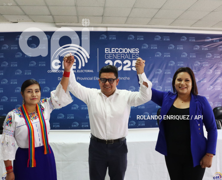 LUIS MOLINA DE RC PROCLAMADO ASAMBLEISTA PICHINCHA