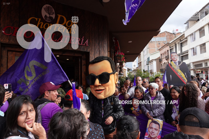 CUENCA-CANDIDATO NOBOA