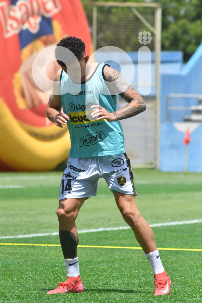 FBL-LIGAPRO-DELFIN-AUCAS