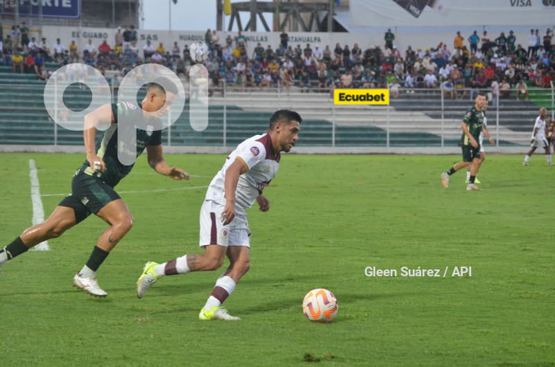 FBL-LIGAPRO-ORENSE-VINOTINTO