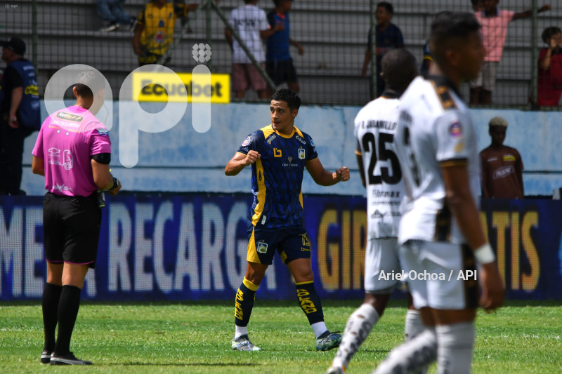 FBL-LIGAPRO-DELFIN-AUCAS