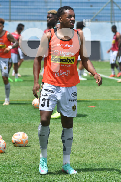 FBL-LIGAPRO-DELFIN-AUCAS