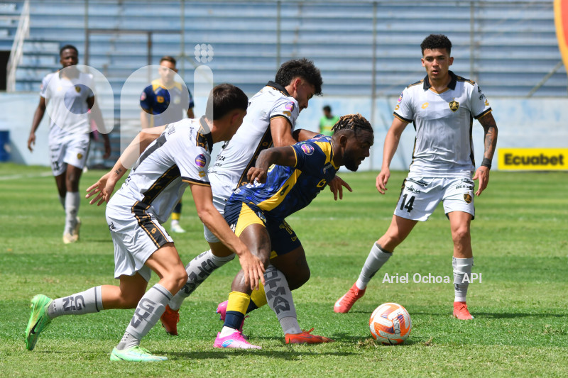 FBL-LIGAPRO-DELFIN-AUCAS