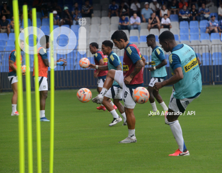 FBL-LIGAPRO-EMELEC-MANTA