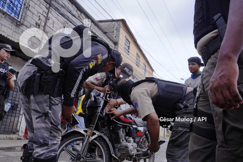 GYE-OPERATIVO MERCADO DURAN