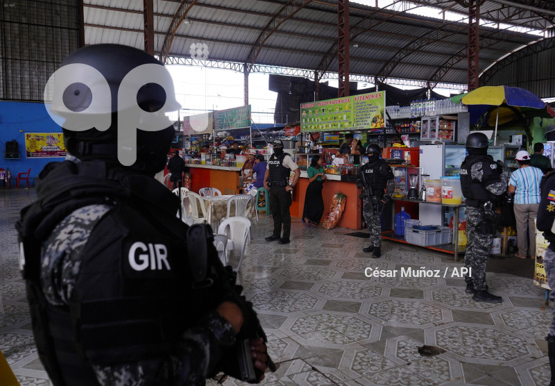 GYE-OPERATIVO MERCADO DURAN
