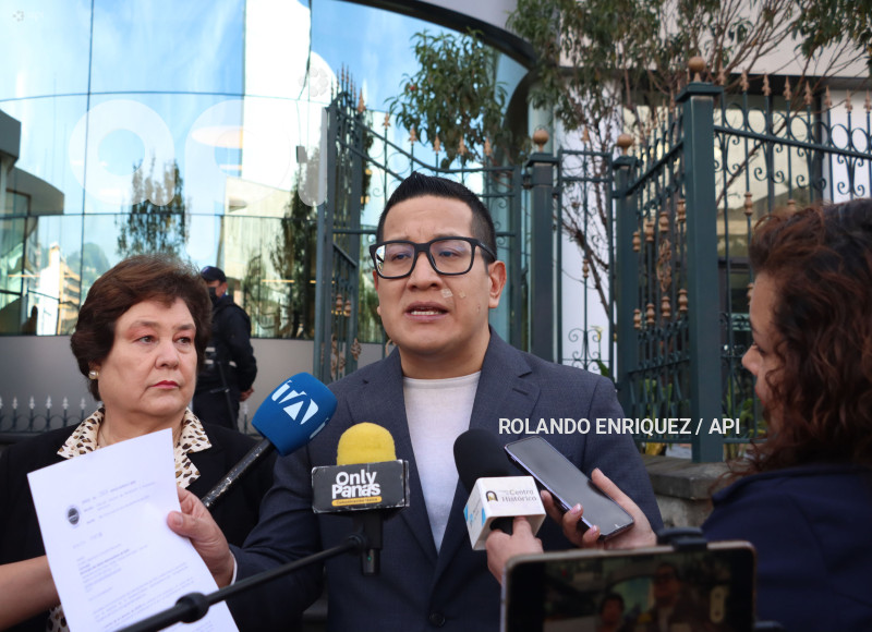 CONCEJALES EN CONTRALORIA