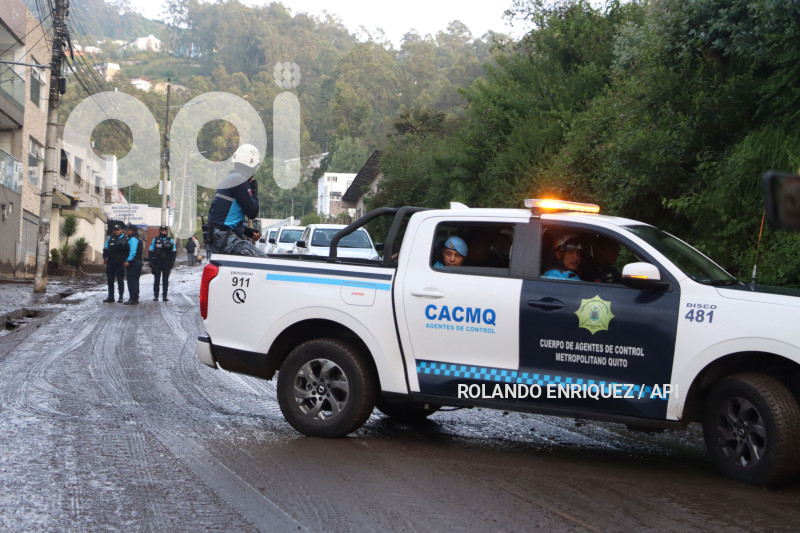 QUITO ALUVION SECTOR PUENTE 3