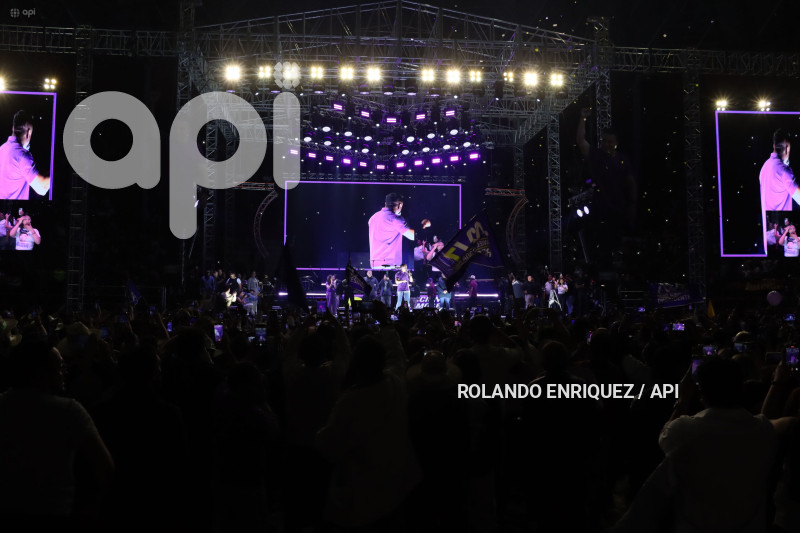 CIERRE CAMPANA NOBOA EN QUITO