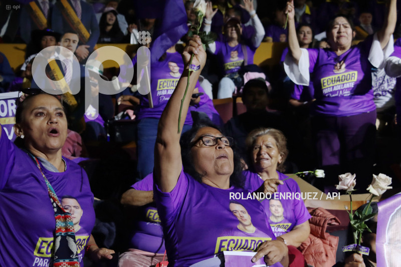 CIERRE CAMPANA NOBOA EN QUITO
