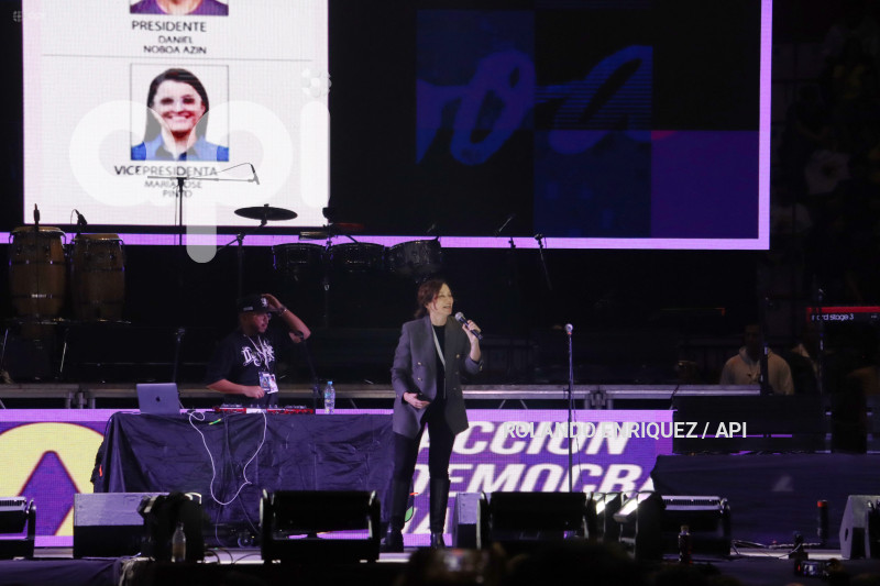 CIERRE CAMPANA NOBOA EN QUITO